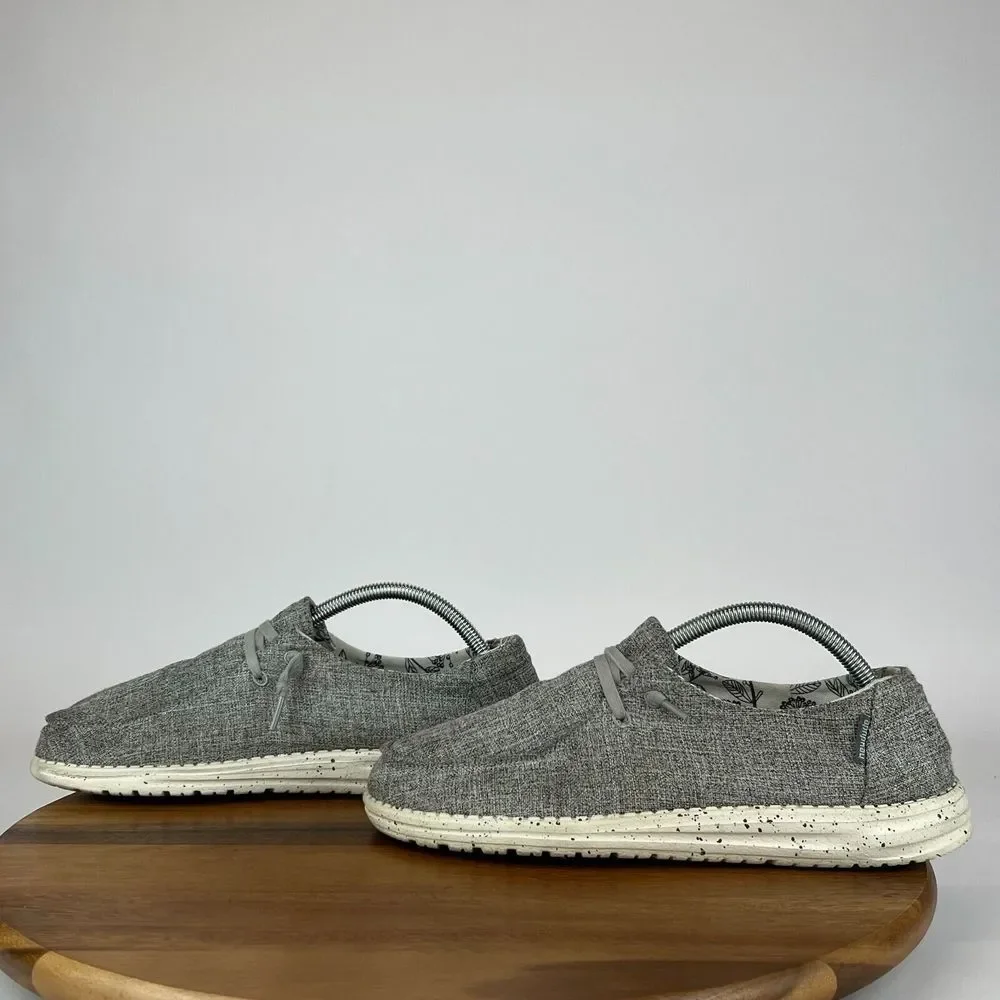 Hey Dude size 11